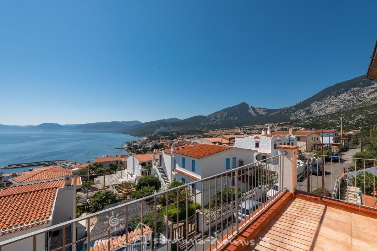 Casa Con Vista Mare Βίλα Cala Gonone Εξωτερικό φωτογραφία