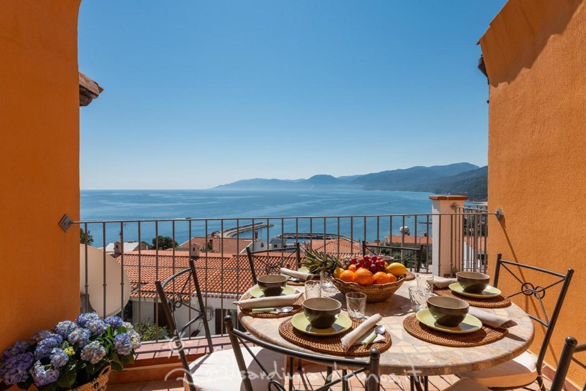 Casa Con Vista Mare Βίλα Cala Gonone Εξωτερικό φωτογραφία