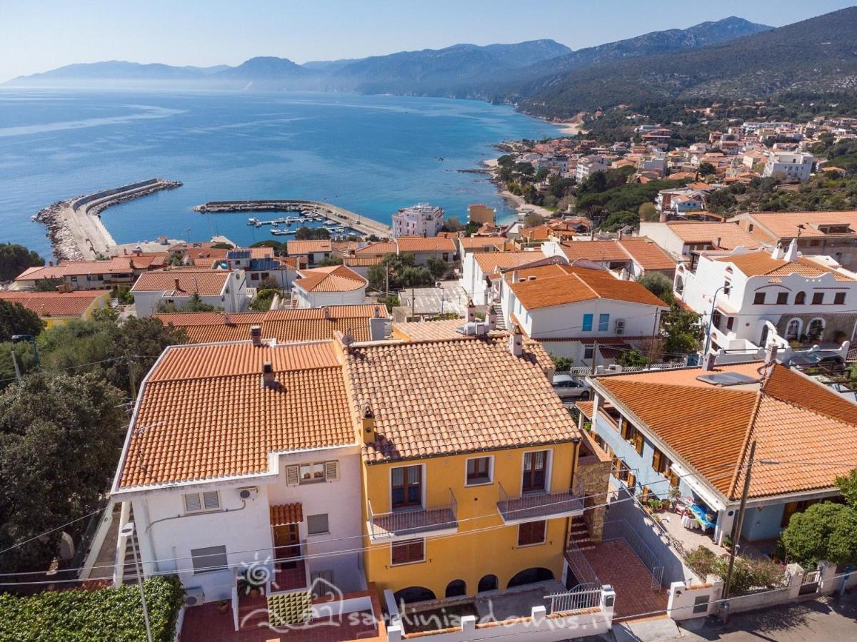 Casa Con Vista Mare Βίλα Cala Gonone Εξωτερικό φωτογραφία